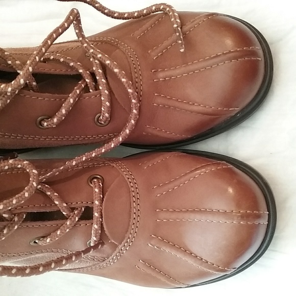 UGG NIB Hapsburg Duck Boots, sz 6, Brown - Picture 6 of 9